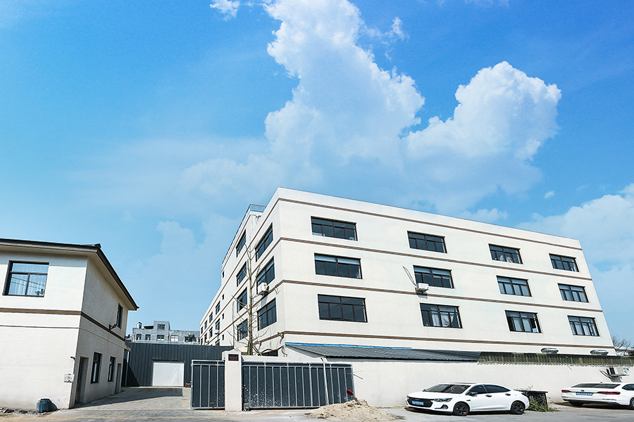 ภายนอกโรงงาน